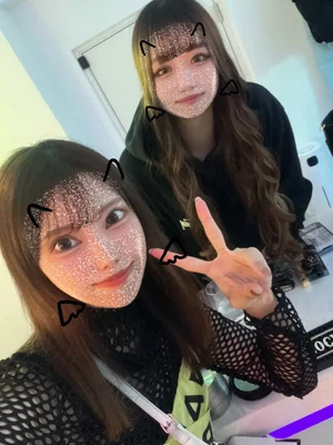オープニングなのでみんな仲良し♡