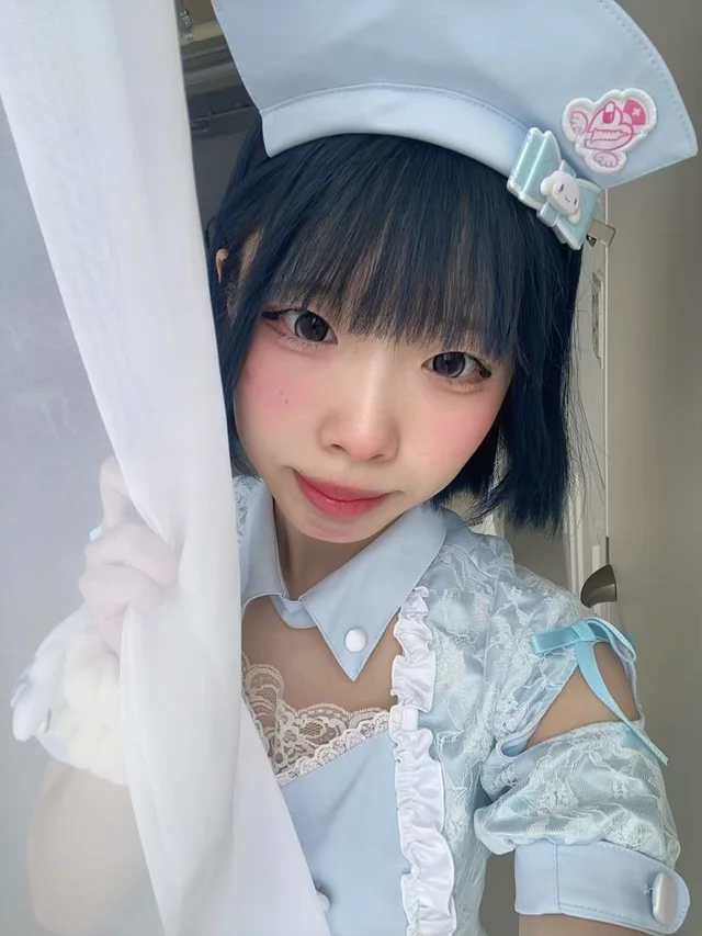 うにナースさんの画像1枚目