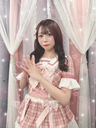 白桃舞桜