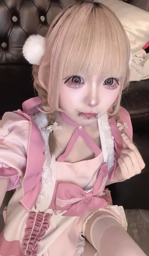 るあ