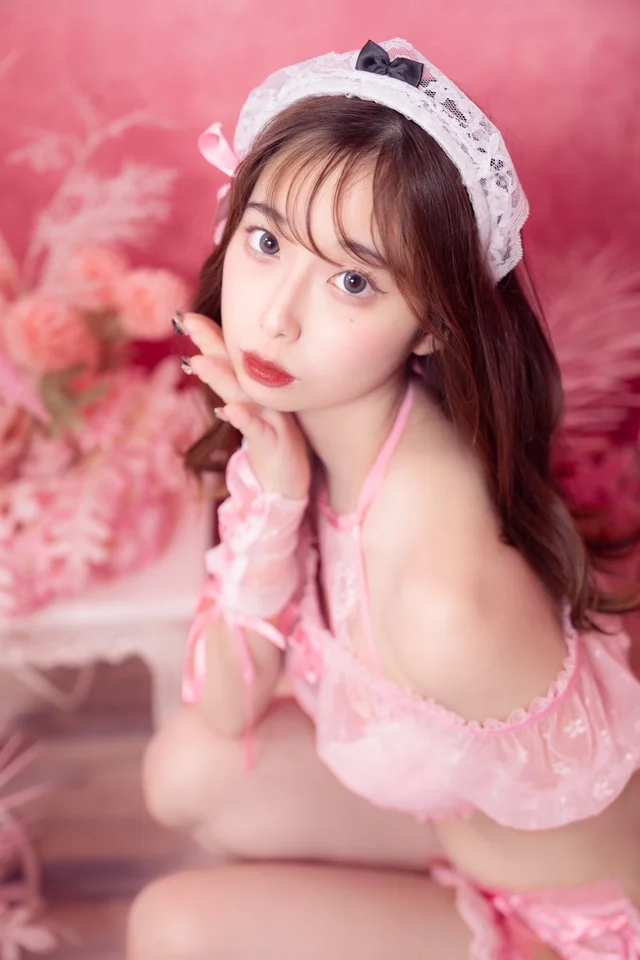 雪餅羽もえさんの画像1枚目