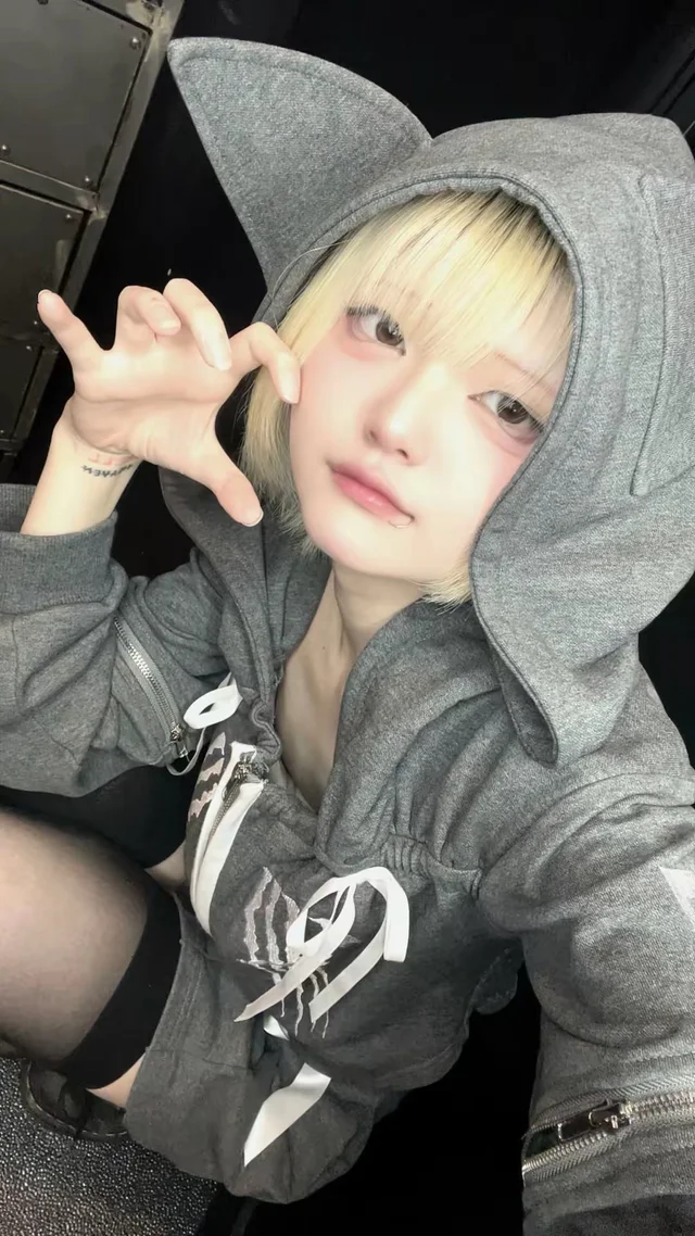 ヘルさんの画像1枚目