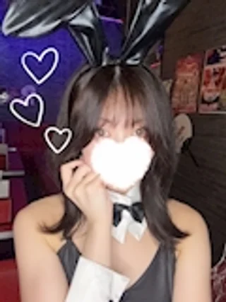 な　な