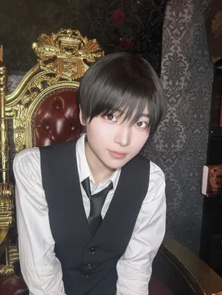 トワ
