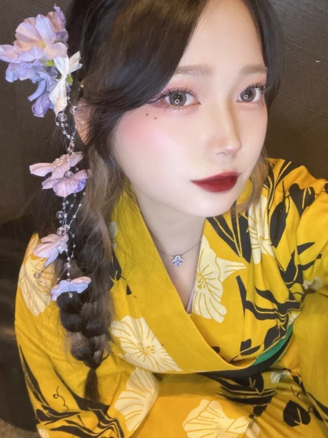 えりなさんの画像1枚目