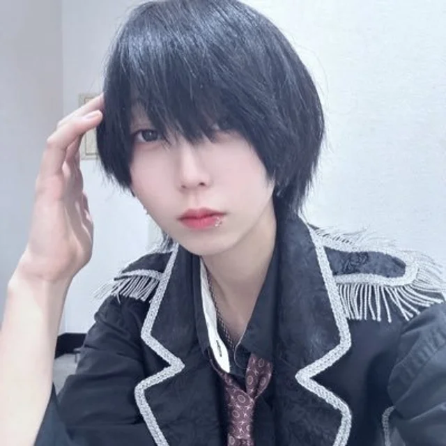 綾さんの画像1枚目