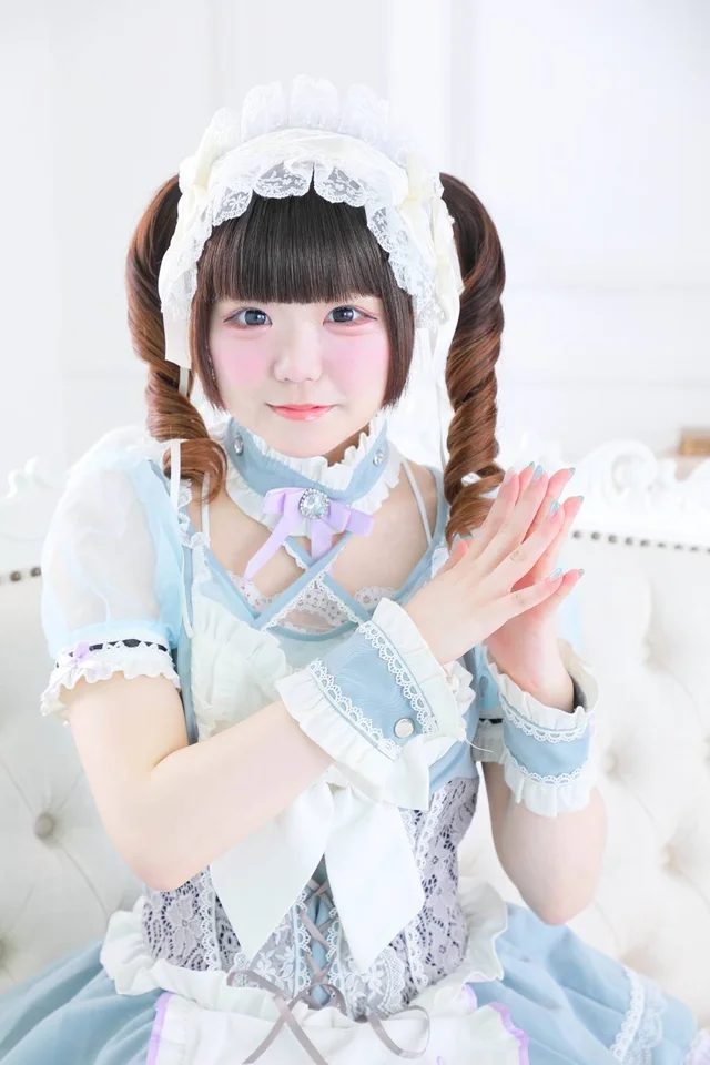めろ【毎分毎秒めろめろ♡】さんの画像3枚目
