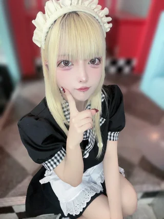 凸守ひめ